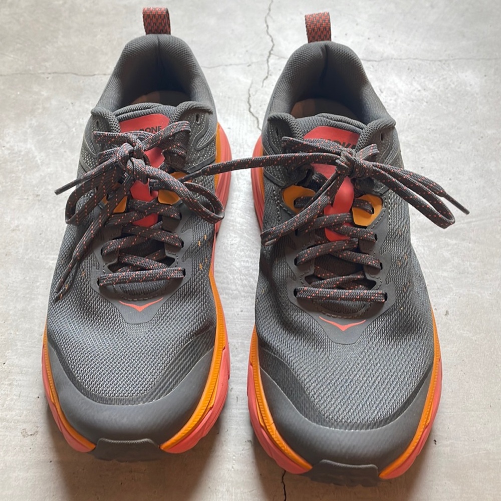 HOKA women’s challenger ATR
